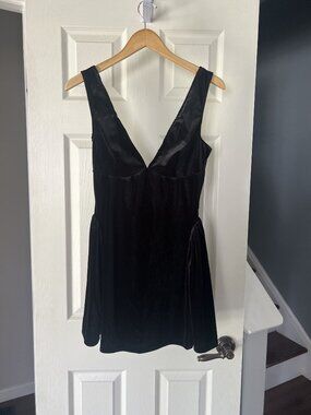 SHEIN Black Velvet Mini Dress Deep V Sleeveless Fit Flare Size M